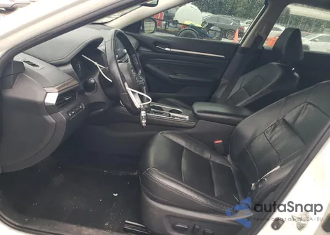 2019 Nissan Altima Platinum z USA, uszkodzony, nr VIN 1N4BL4FV2KC116379